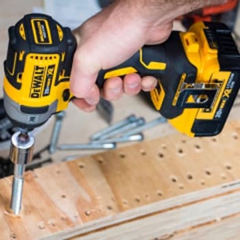 DeWalt DCF887N Akumulatorski udarni odvijač bez četkica, 18V - slika 2
