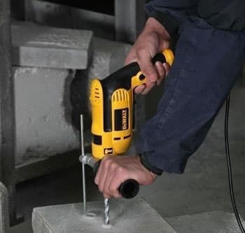 DeWalt DWD024S Udarna bušilica, 650W - slika 4