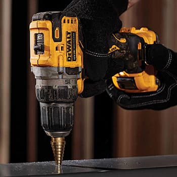DeWalt DCK2110L2T, Set akumulatorskog alata, aku bušilica DCD701 + aku udarni odvrtač DCF801, 2x3.0Ah - slika 13
