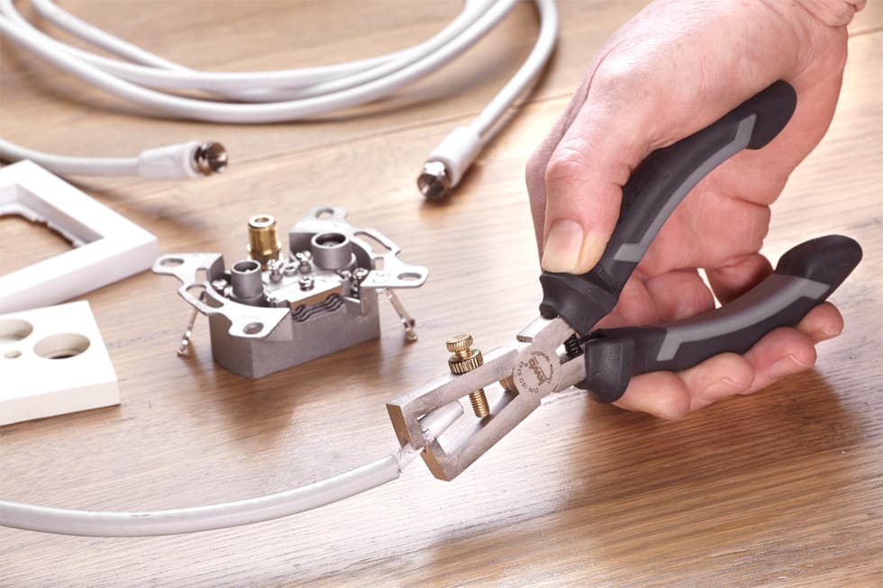  KWB 49388010 klešta za skidanje izolacije 160 mm - slika 3