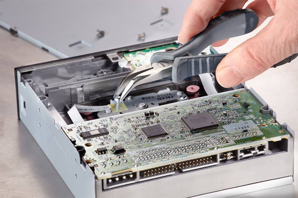  KWB 49389610 električarska špicasta savijena klešta 110 mm - slika 3