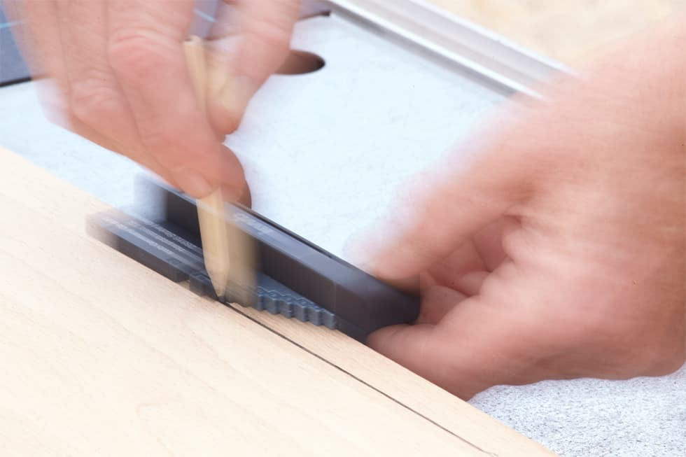  KWB 49757800 pronalazač sredine predmeta, sa olovkom i metričkom skalom - slika 3