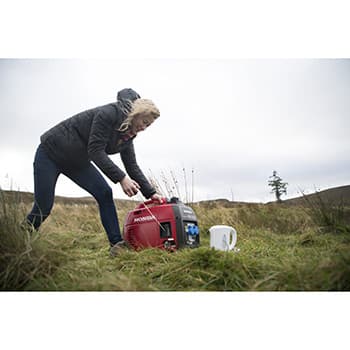 Honda prenosni inverterski agregat monofazni EU22i - slika 9