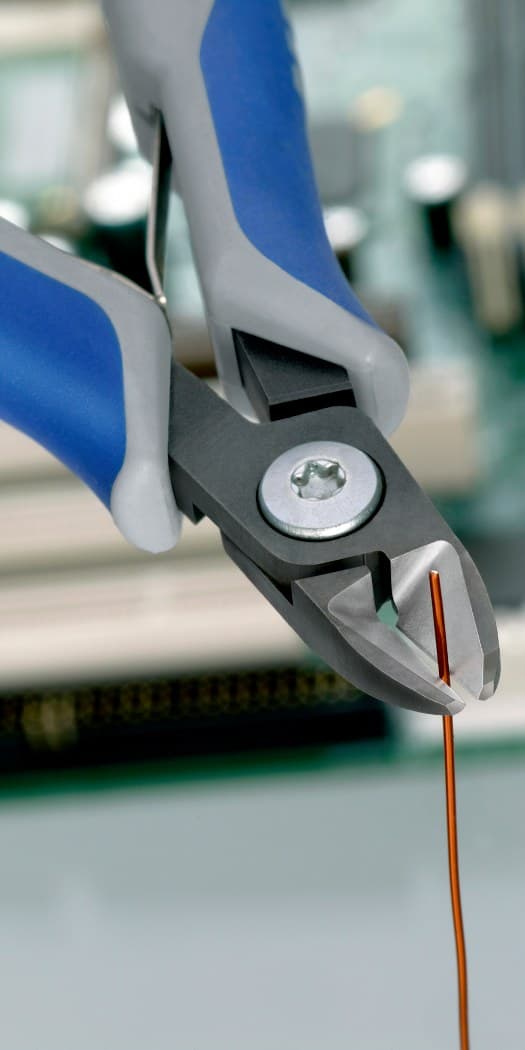 Knipex 79 02 125 SB Precizna Elektroničarska klešta za bočno sečenje 125 mm  - slika 4