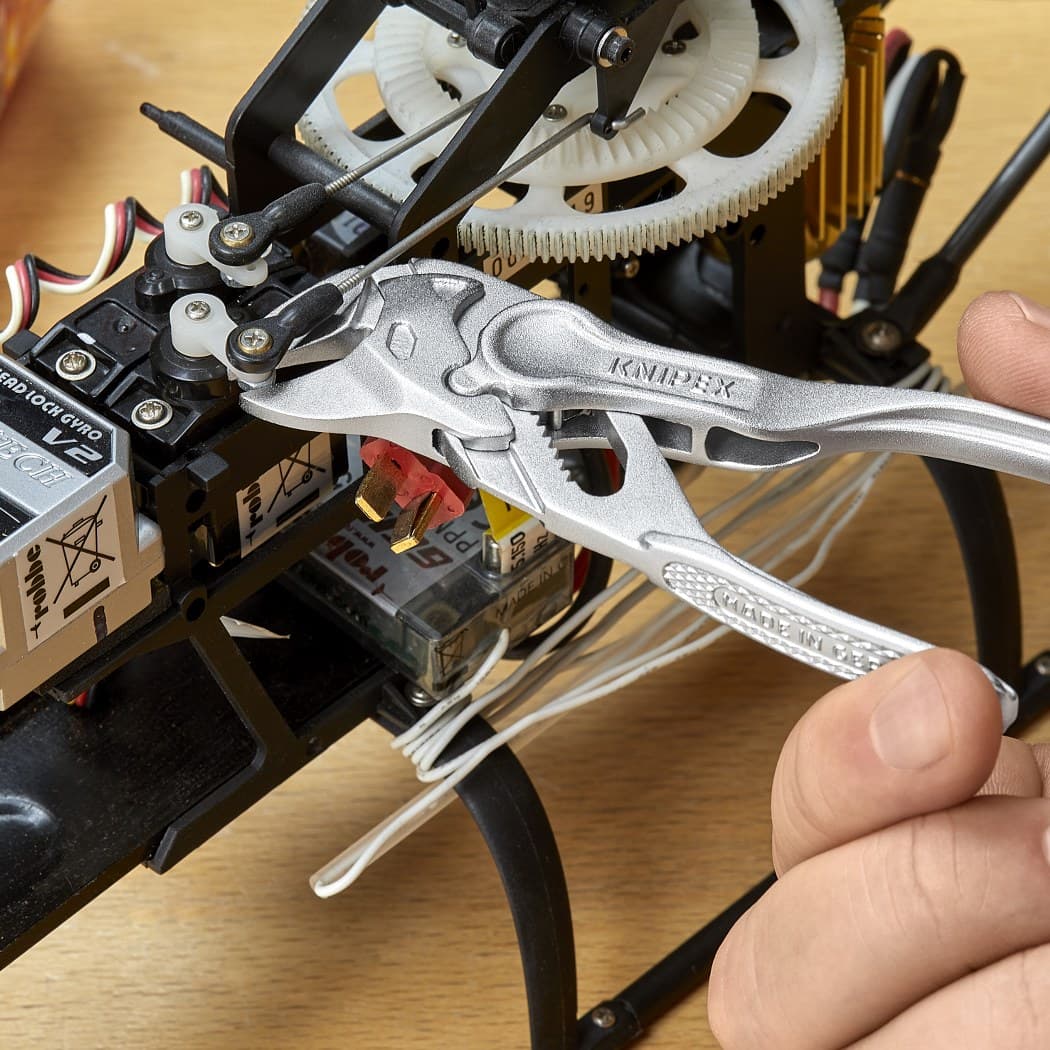 Knipex 86 04 100 BK ključ klešta hromirana 100 mm - slika 29