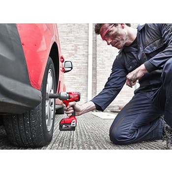 Milwaukee akcijski set 1 - udarni pištolj 1/2" 18V 5Ah + bušilica-odvijač 18V M18 FMTIWF12-502X + M18 CBLDD-0 - slika 4