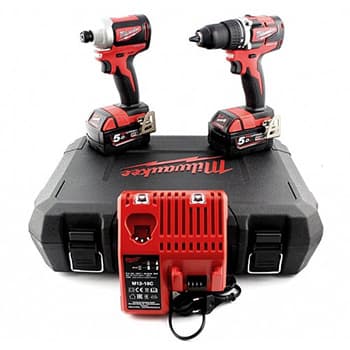 Milwaukee aku set - bušilica-odvijač + udarni odvijač + punjač + 2 baterije + kofer M18 CBLPP2B-502C - slika 4