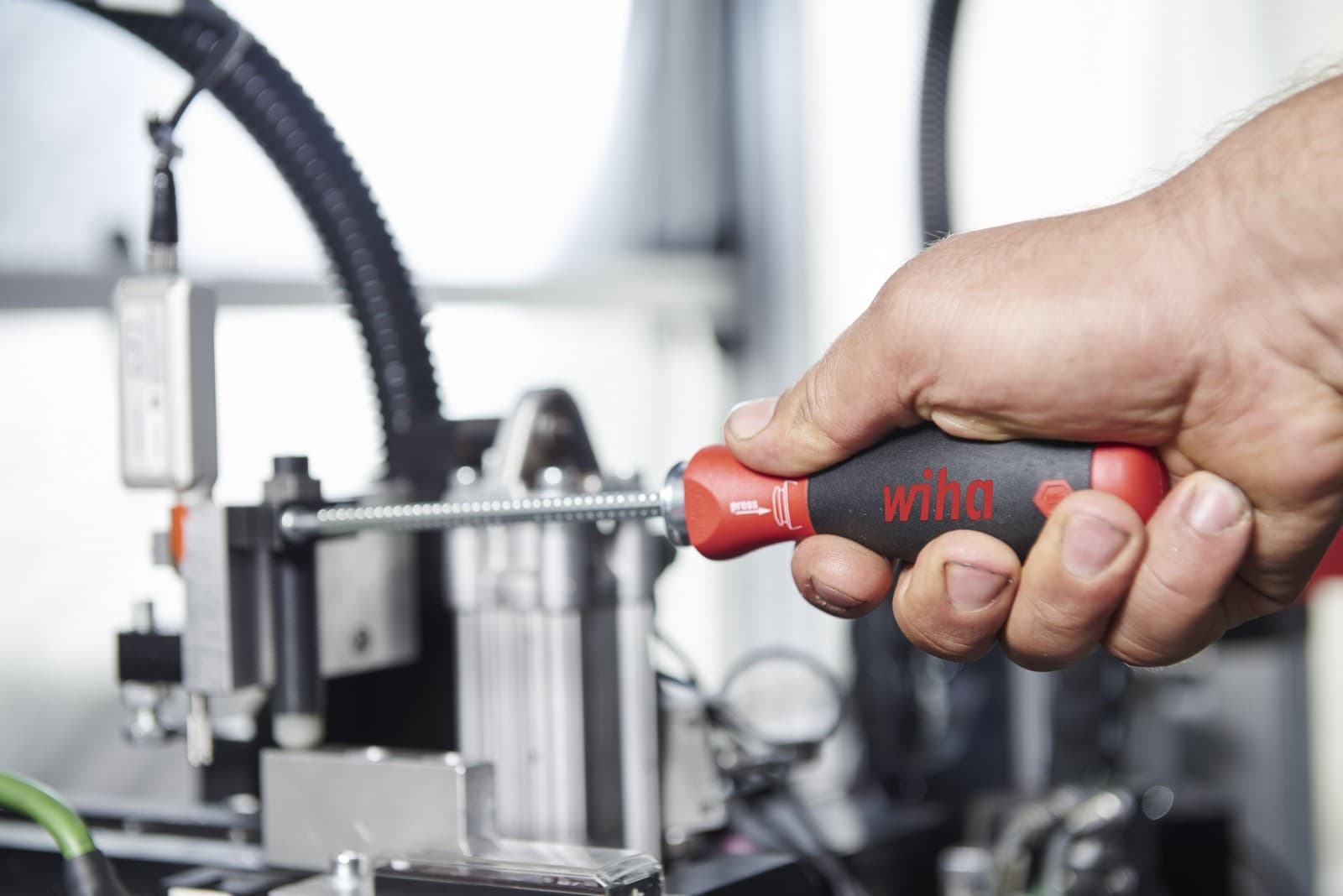 Wiha 27713 odvijač sa izmenjivim nastavcima, 13 delova, sa torbicom, 4-13mm - slika 9