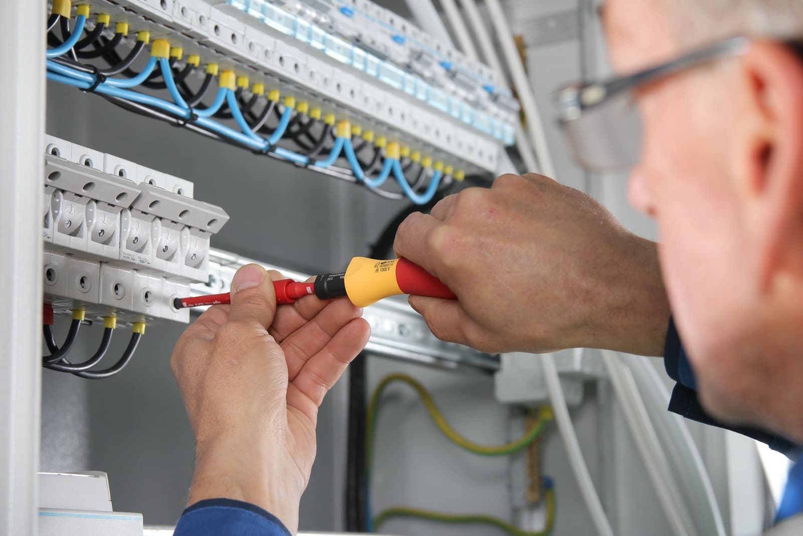 Wiha 40674 odvijač TorqueVario®-S, podesivi moment, 14 delova, sa torbicom - slika 3