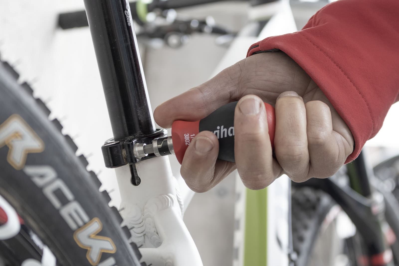 Wiha 43613 odvijač, Stubby, sa 7 dvostranih bitova - slika 4