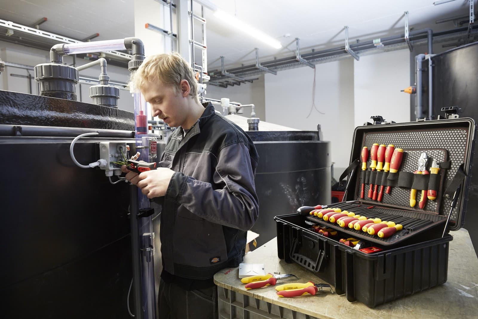 Wiha 40523 Set alata Competence XL, 82 dela, uključen kofer - slika 9