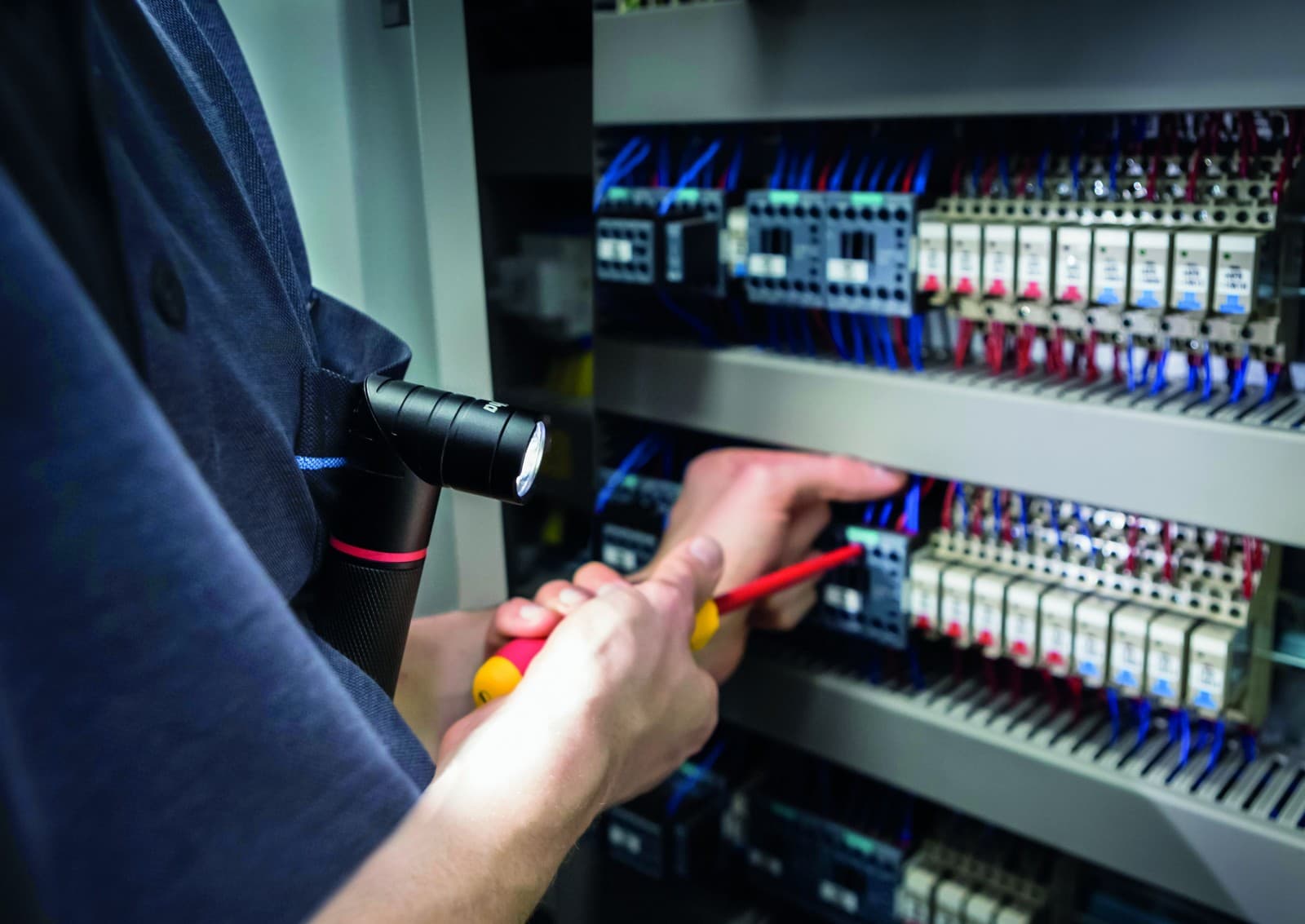 Wiha 41286 led lampa, sa 3xAAA baterije - slika 11