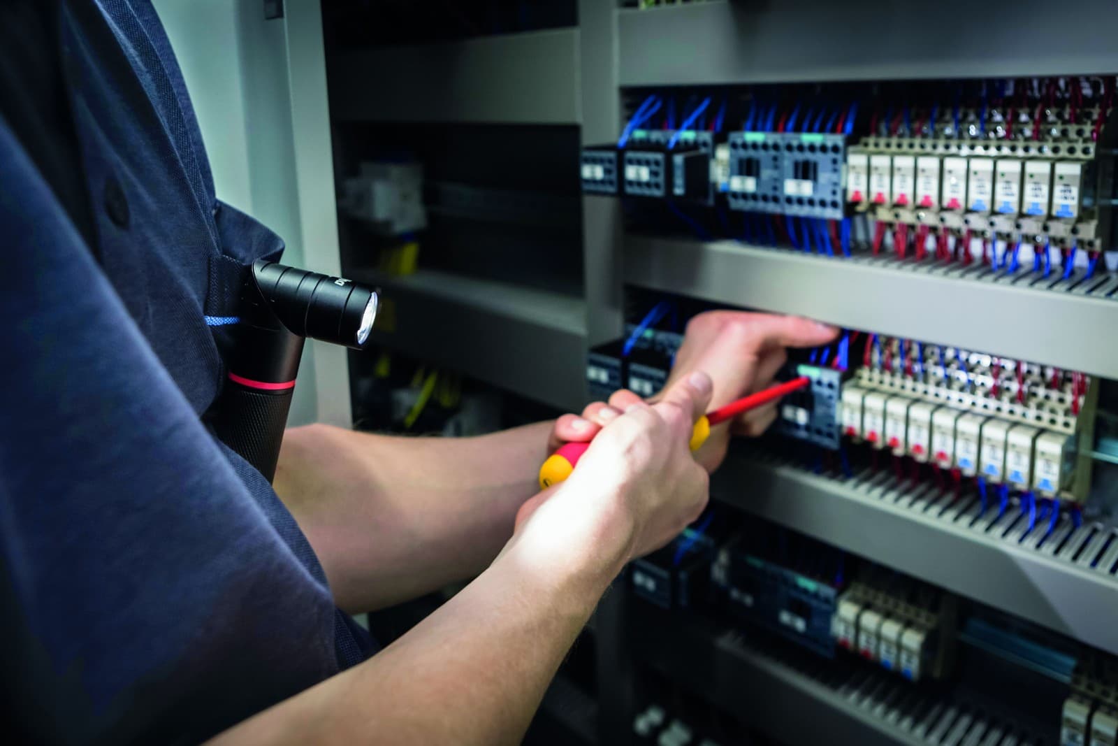 Wiha 41286 led lampa, sa 3xAAA baterije - slika 12