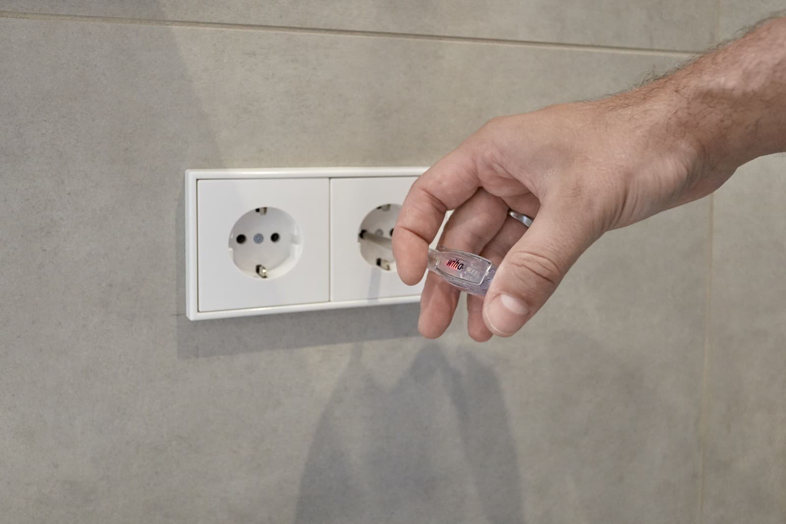 Wiha 35378 Tester napona SoftFinish® Jednopolni, 110-250 V, SL 3 mm - slika 9