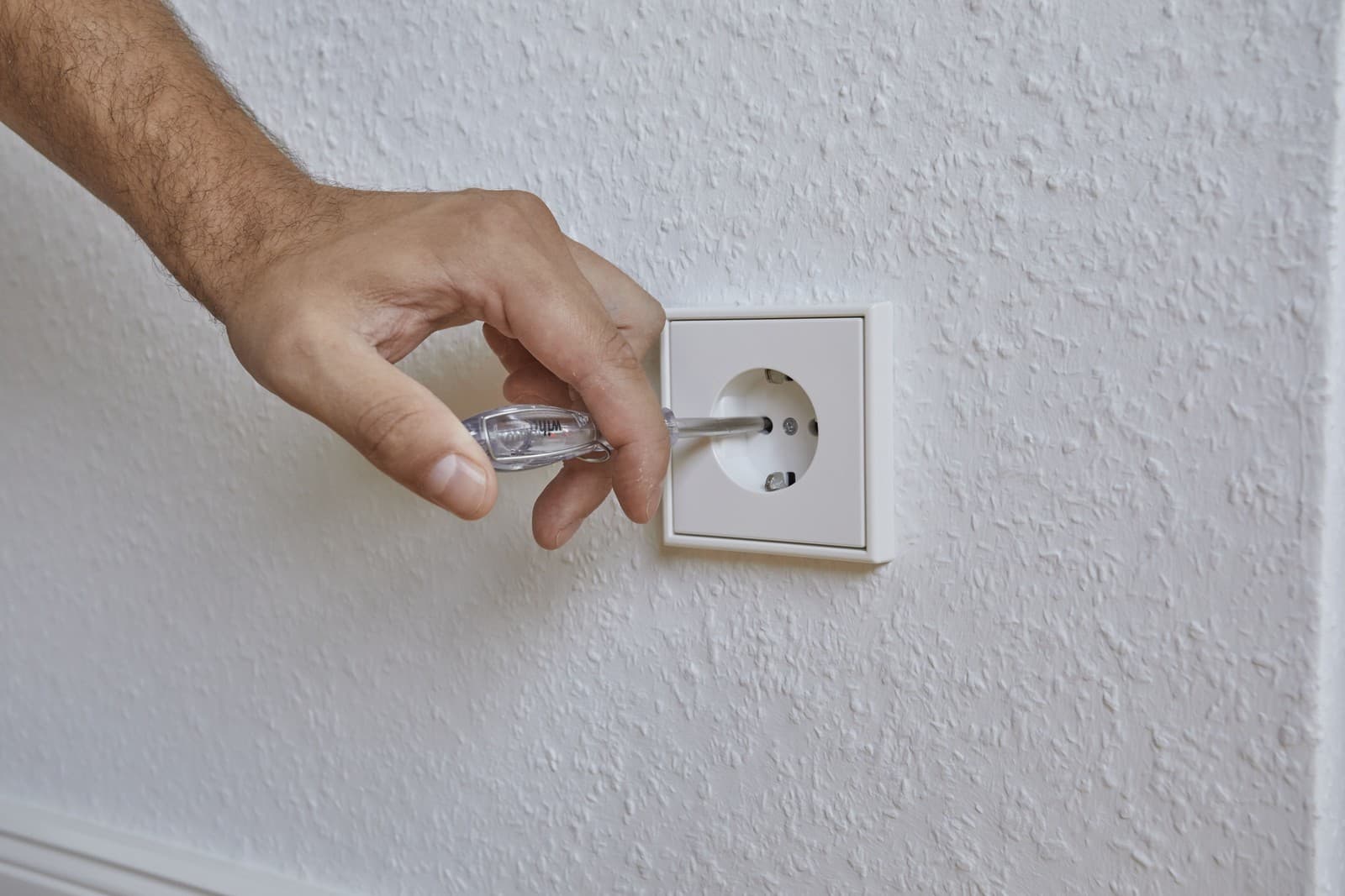 Wiha 35378 Tester napona SoftFinish® Jednopolni, 110-250 V, SL 3 mm - slika 5