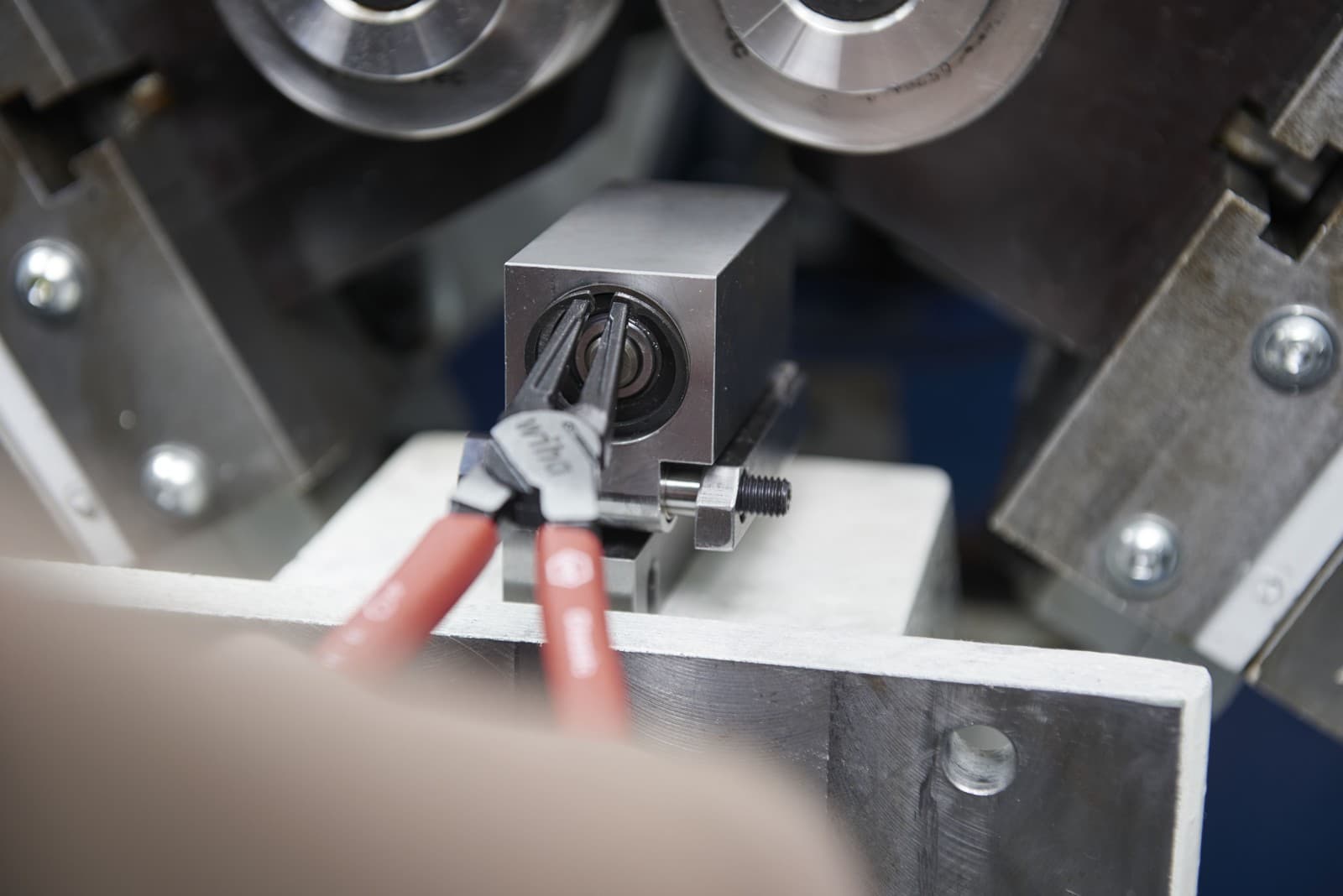 Wiha 34708 seger klešta, 4 dela, MagicTips® - slika 3