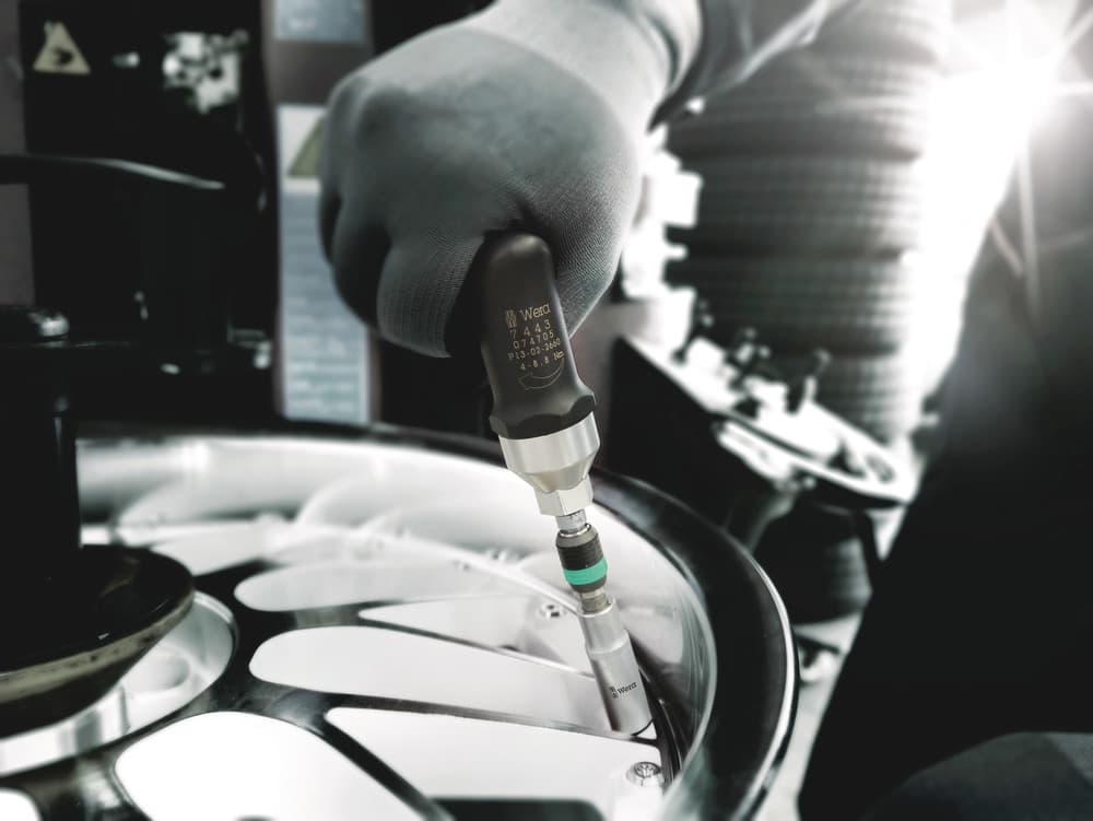 Wera 7443/12 Montažni set za sisteme kontrole pritiska u gumama, 12 komada, 05074746001 - slika 9