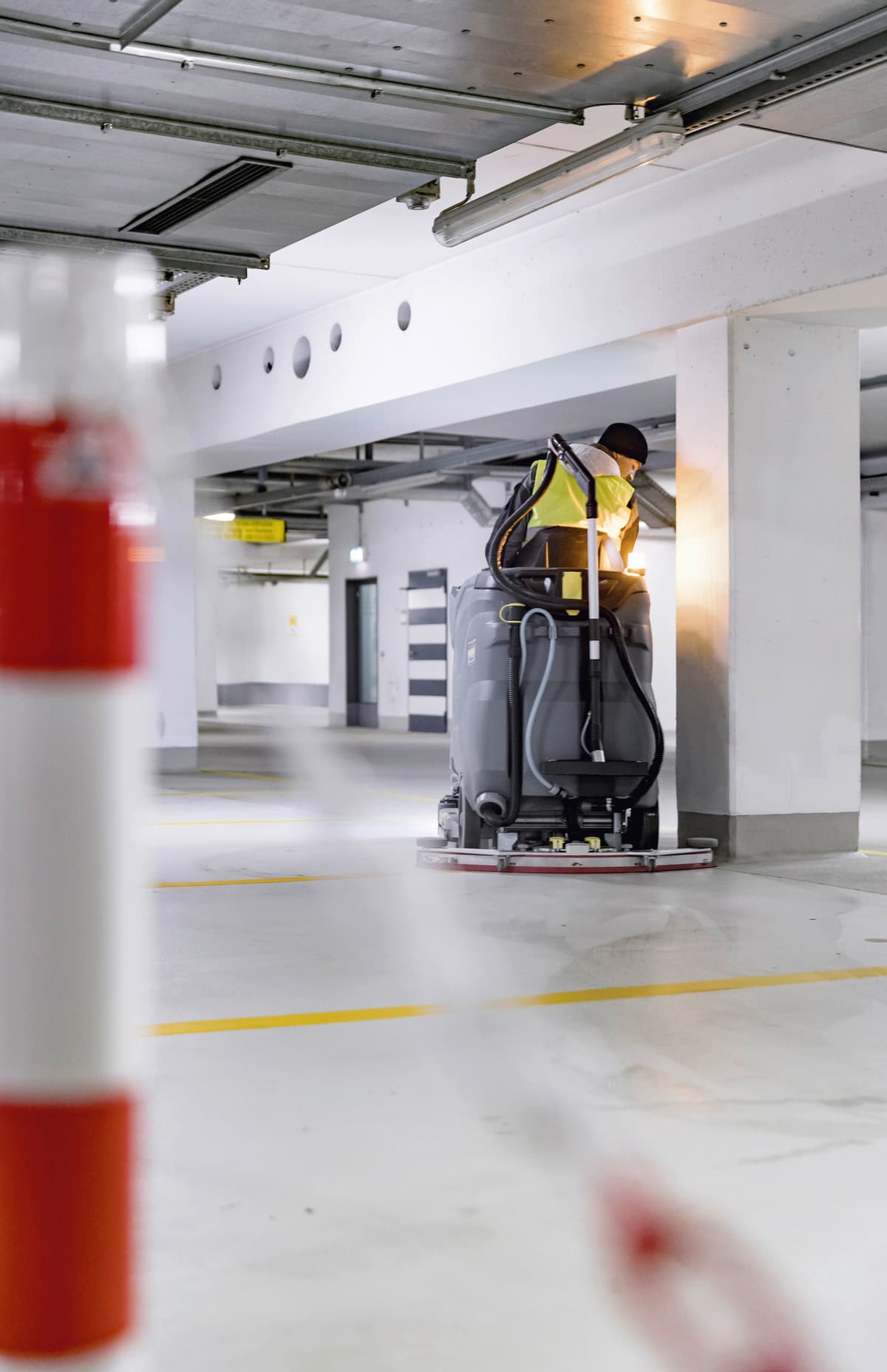 Karcher B 150 R Bp Pack + DOSE + 240 Ah Gel + Rins + Mop + Man.Rins + D90, 1.246-034.0 - slika 7