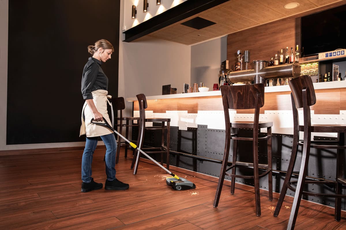 Karcher EB 30/1 Li-Ion, 1.545-126.0 - slika 8