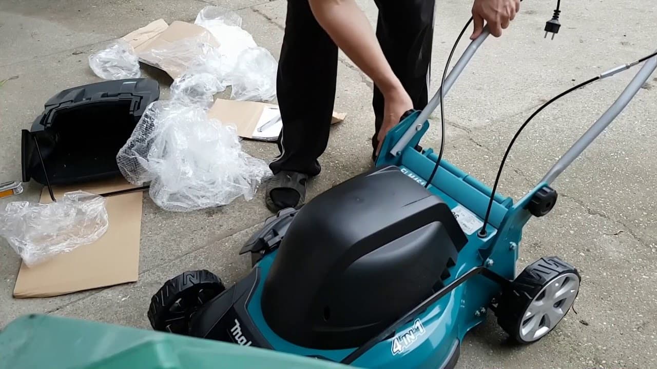 Makita ELM4613 Električna kosilica za travu, 1.800W - slika 2