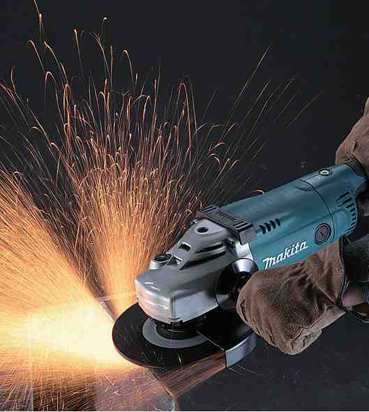 Makita GA7010C Ugaona brusilica, 2.000W - slika 3