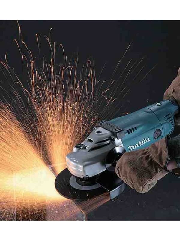 Makita GA7040RF01 Ugaona brusilica, 2.600W  - slika 2