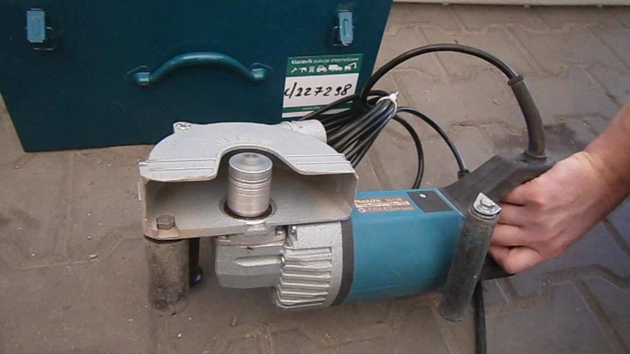 Makita SG150 Rezač kanala za zidove, 1.800W - slika 4