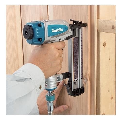 Makita AF505N Heftalica - zabijač eksera - slika 3