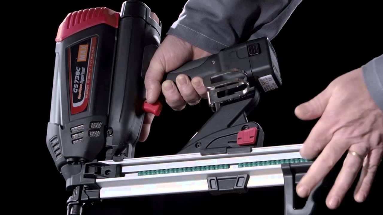 Gasni pištolj za eksere MAX GS738C LT, 1.5Ah - slika 2