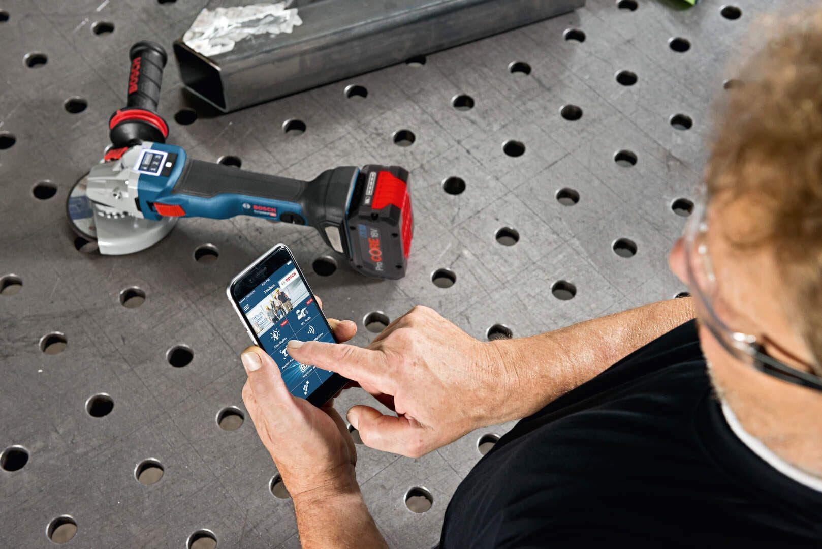 Bosch GWS 18V-10 PC Solo, 125mm, aku ugaona brusilica - slika 12