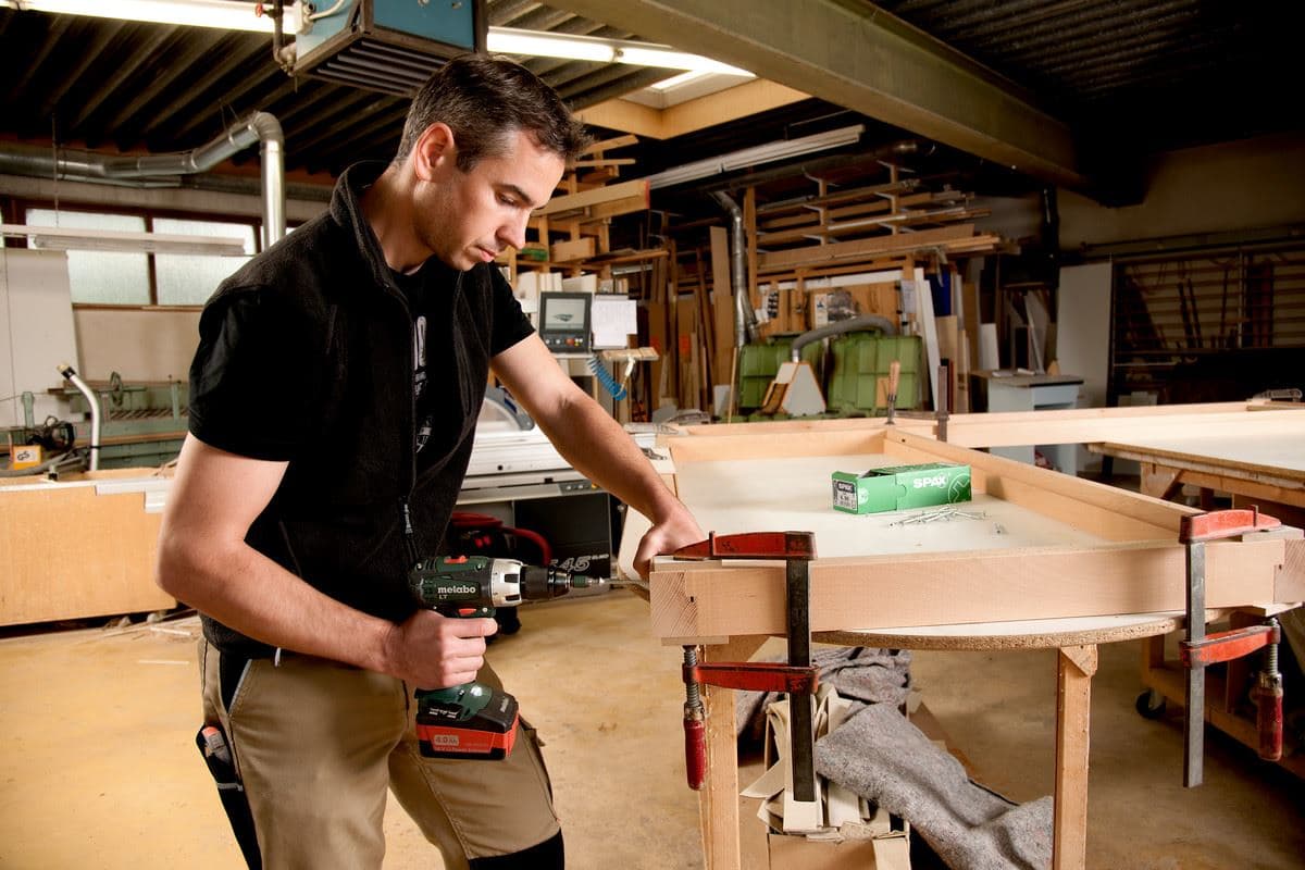 Metabo BS 18 LT Compact 18V, 2x2.0Ah, aku bušilica - slika 3
