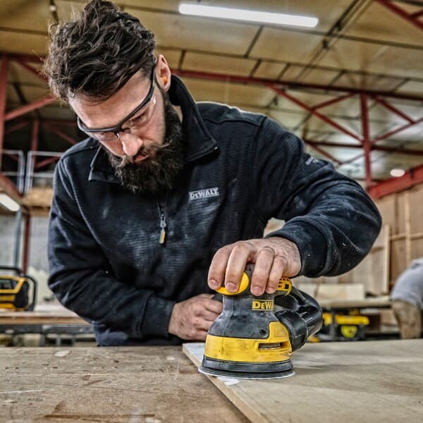 DeWalt DWE6423 Ekscentar brusilica - šlajferica, 125m, 280W - slika 3