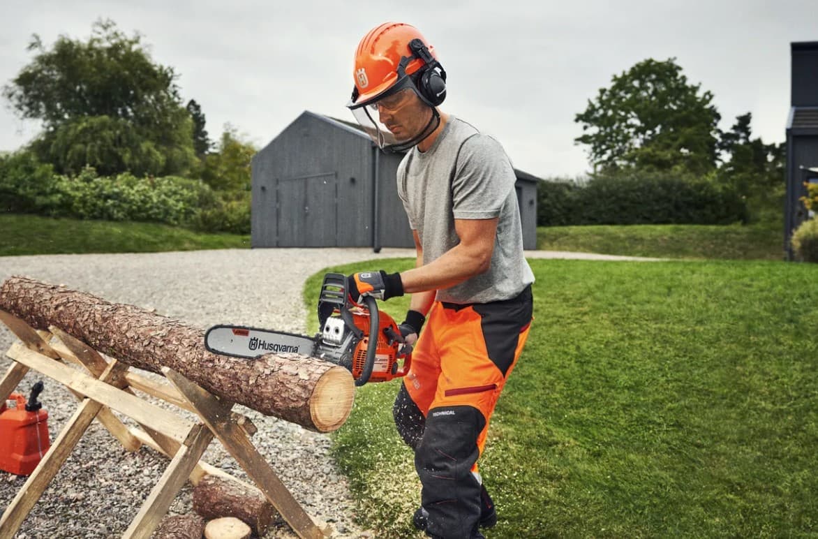 Husqvarna 450 II motorna testera, 2.4 kW - slika 3