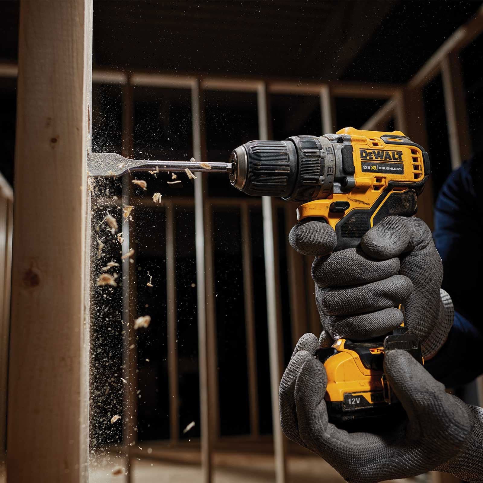 DeWalt DCK2110L2T, Set akumulatorskog alata, aku bušilica DCD701 + aku udarni odvrtač DCF801, 2x3.0Ah - slika 5
