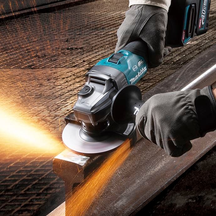 Makita GA029GZ XGT Akumulatorska ugaona brusilica, 40V, 125mm - slika 2