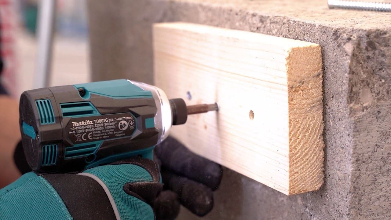 Makita TD001GD201 XGT Akumulatorski udarni zavrtač, 40V, 210Nm - slika 3