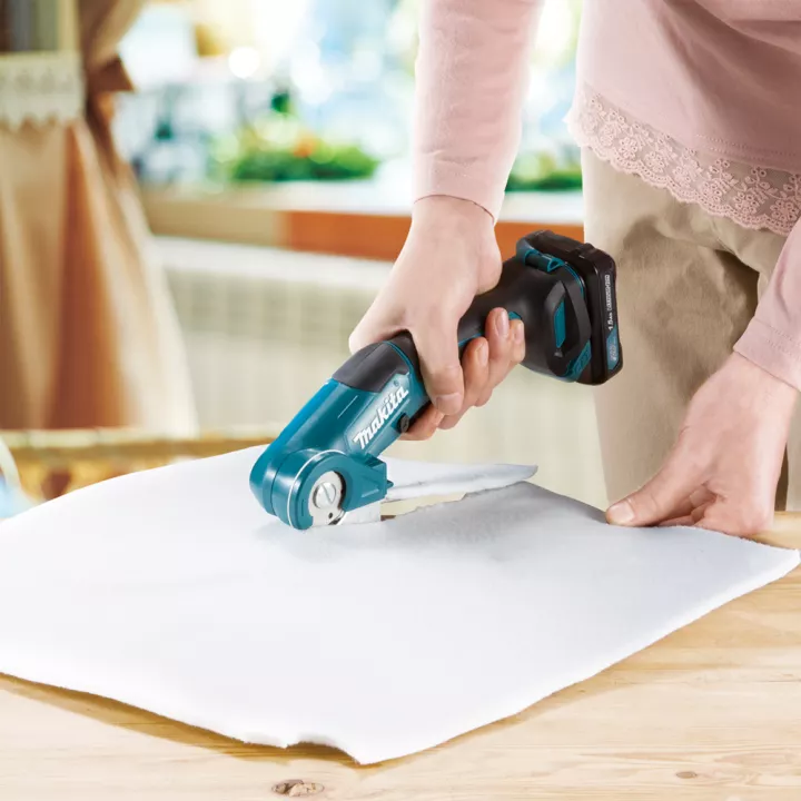 Makita CP100DZ Akumulatorski sekač za višestruku namenu, bez baterije i punjača - slika 2