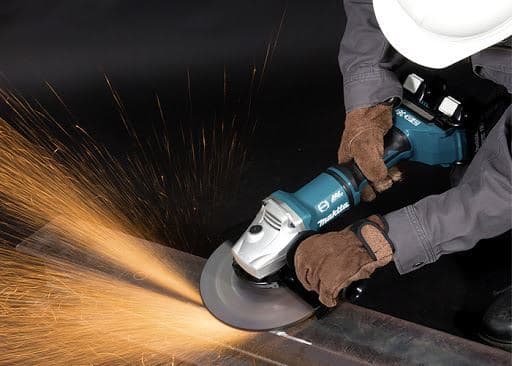 Makita DGA701ZU Akumulatorska ugaona brusilica, bez baterija i punjača - slika 2