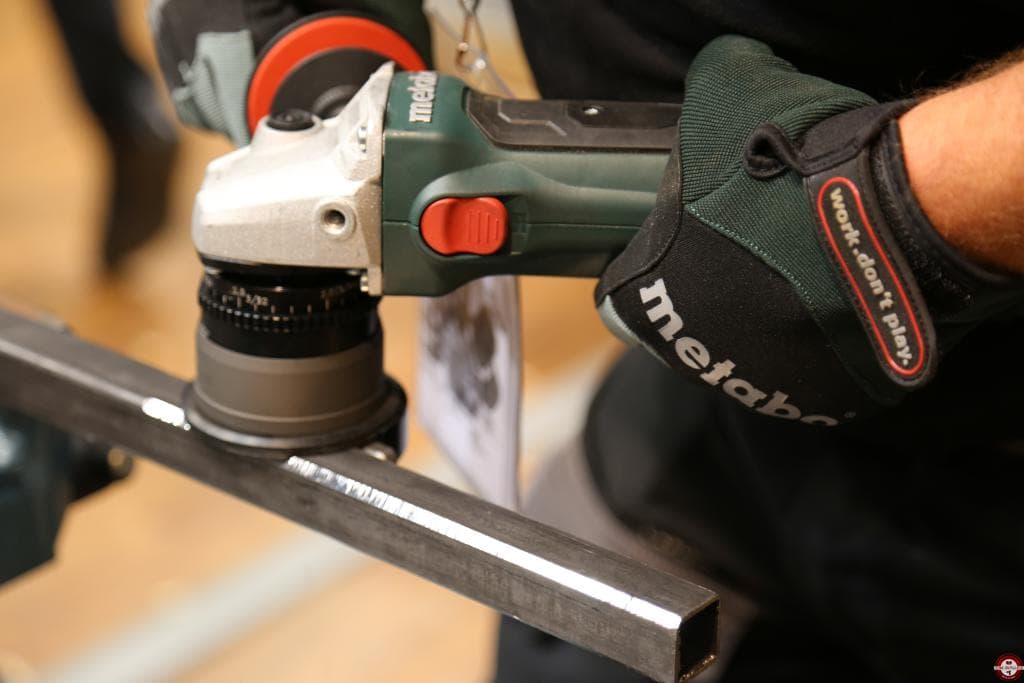 Metabo KFM 9-3 RF Mašina za obaranje ivica na čeliku, 601751700, 900W - slika 2