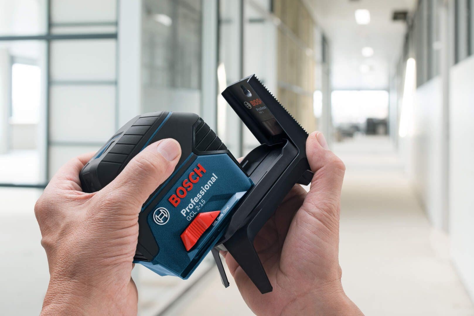 Bosch GCL 2-15 + BT 150 kombinovani laser 15m sa tačkama - slika 9