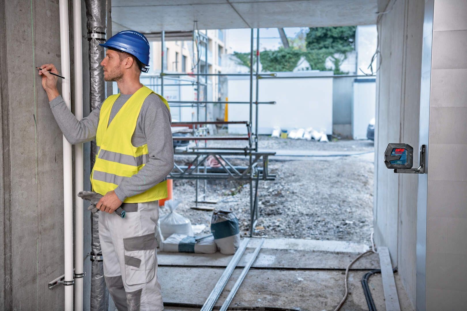 Bosch GLL 2-15 G Linijski laser sa zelenim zrakom, domet 15m - slika 8