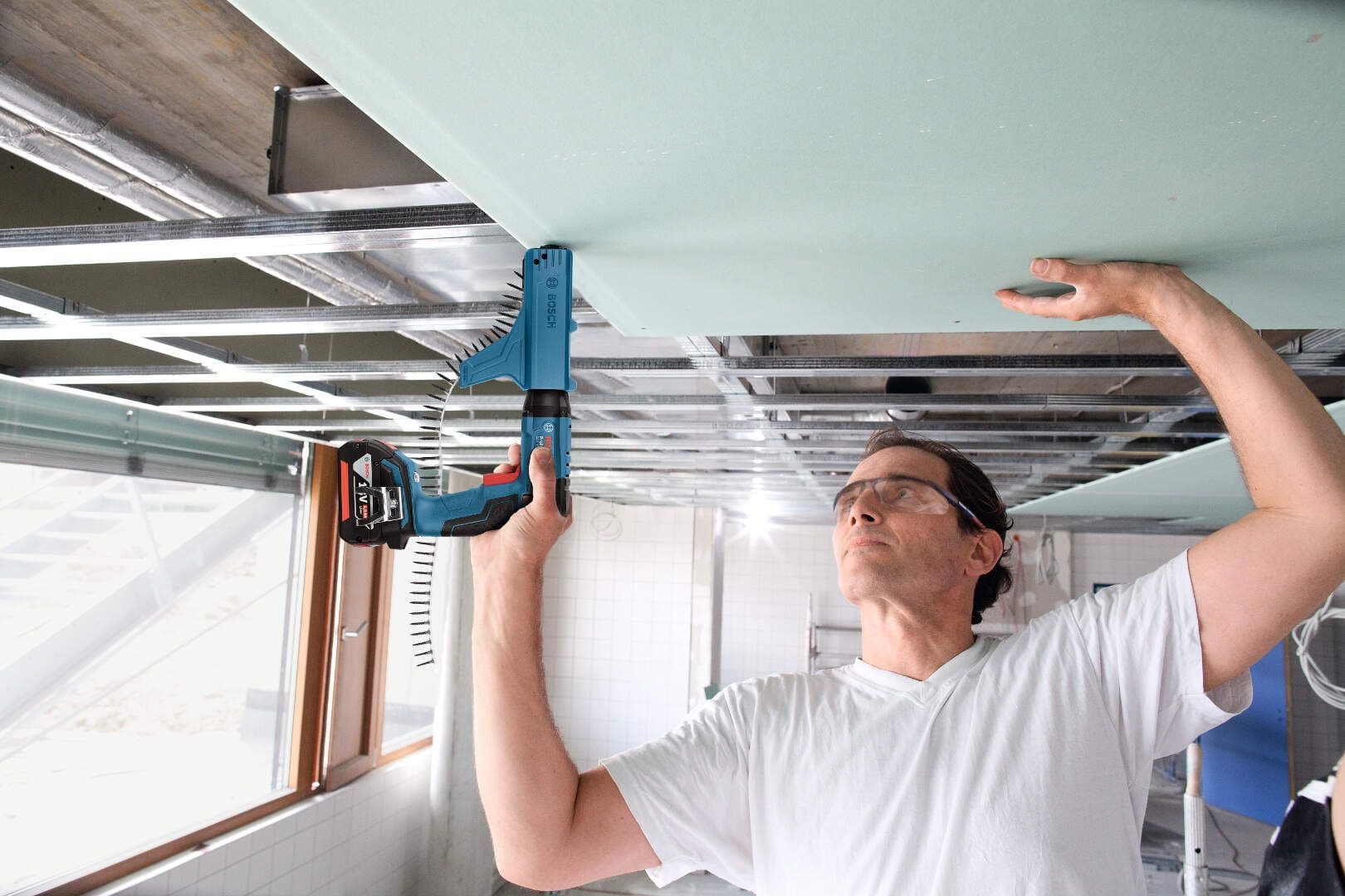 Bosch GSR 18 V-EC TE + MA55 Akumulatorski odvrtač za suvu gradnju, 2x5.0Ah - slika 14