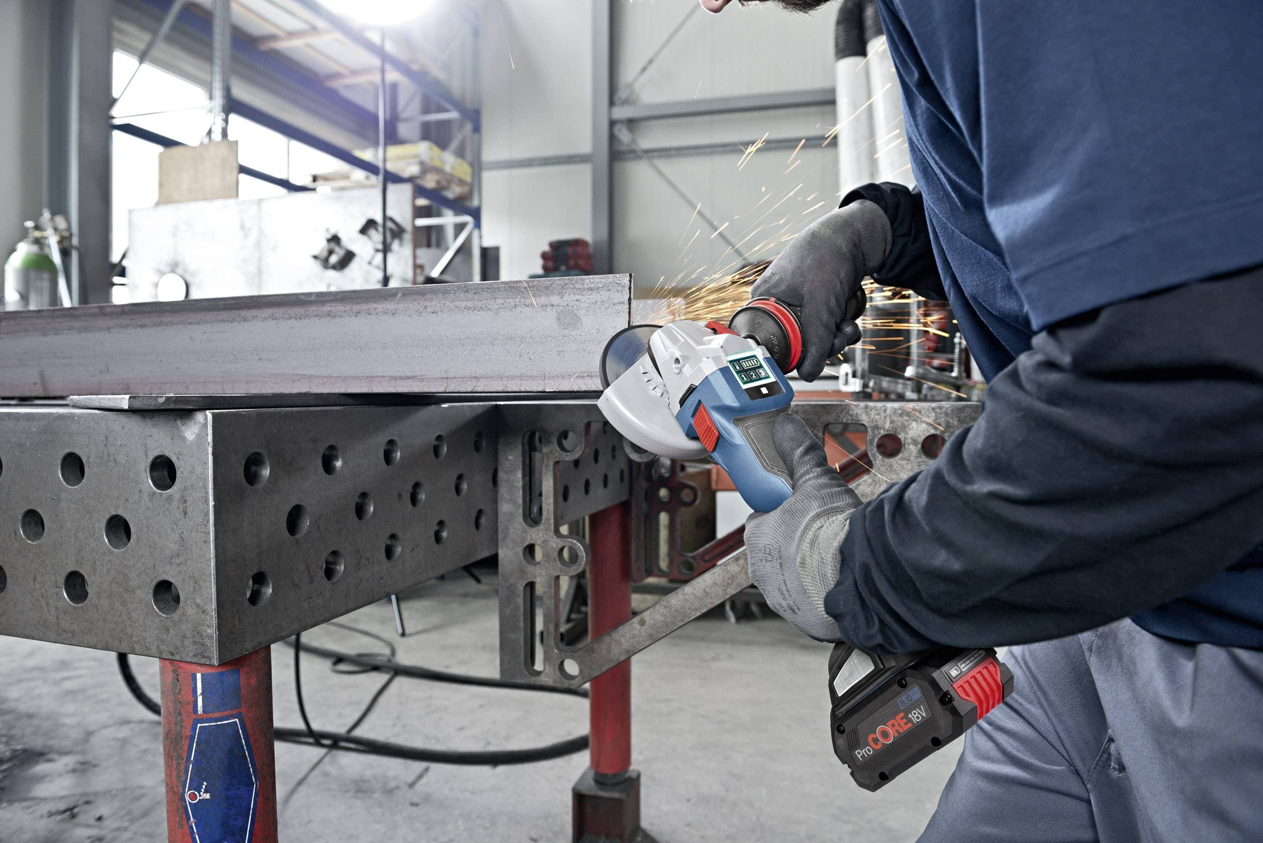 Bosch GWS 18V-10 SC Akumulatorska ugaona brusilica, 1x6.0Ah, 1x8.0Ah - slika 7