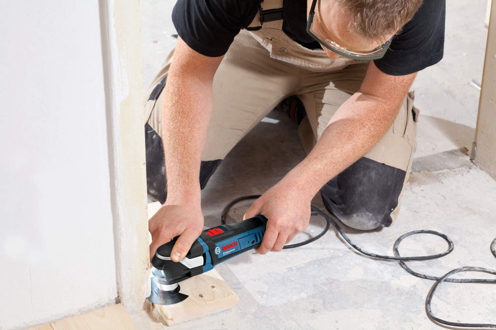 Bosch GOP 40-30 Renovator + set alata + L-Boxx, 400W - slika 9