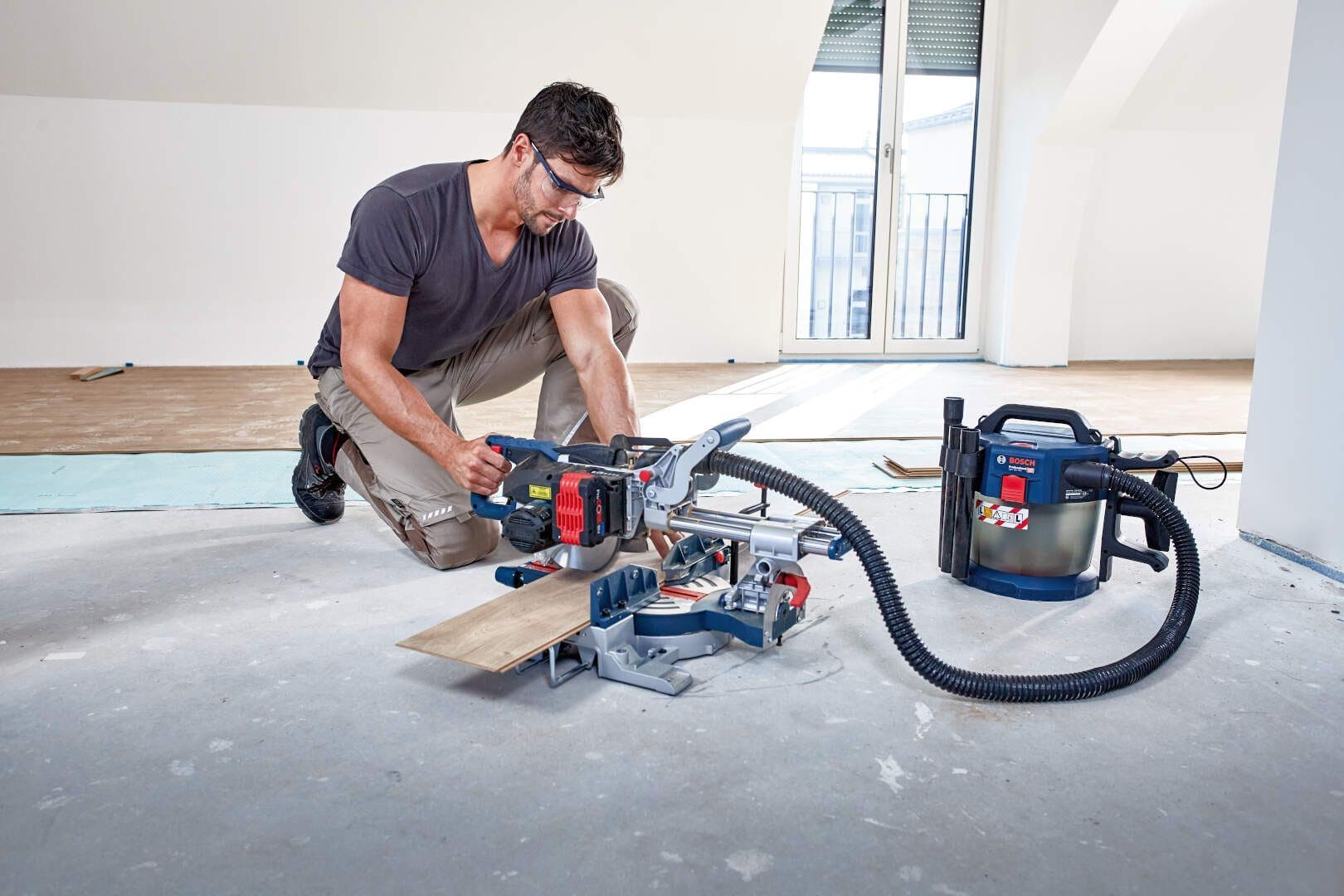 Bosch GCM 18V-216 Biturbo Akumulatorska potezna stacionarna testera - ger, 2x8.0Ah - slika 8