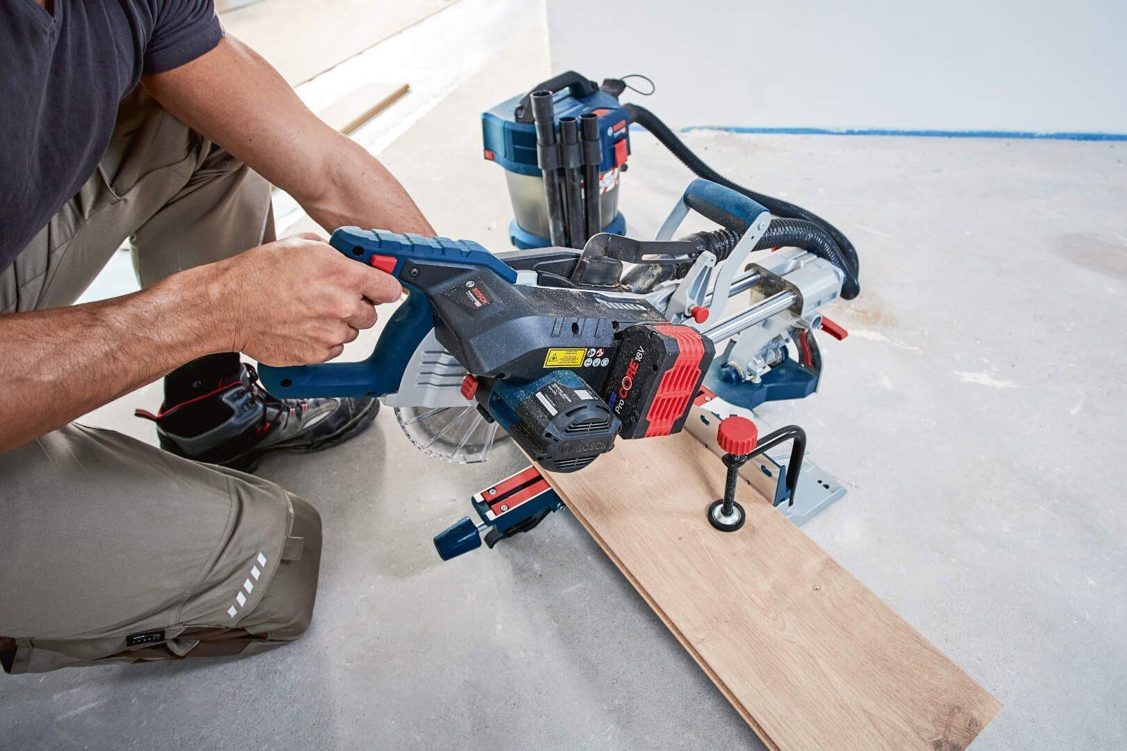 Bosch GCM 18V-216 Biturbo Akumulatorska potezna stacionarna testera - ger, 2x8.0Ah - slika 5