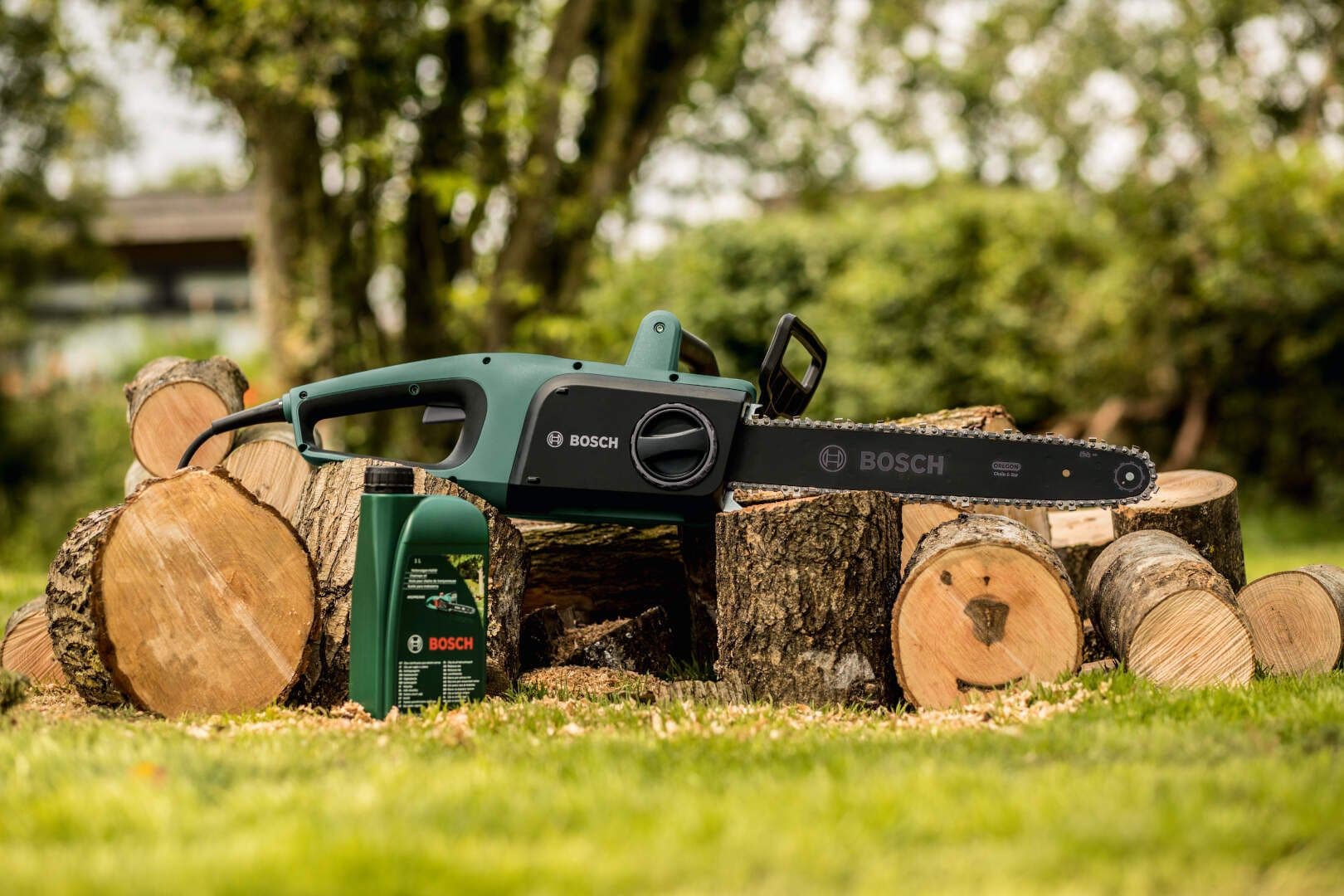 Bosch UniversalChain 35 Električna lančana testera, 1.800W - slika 3