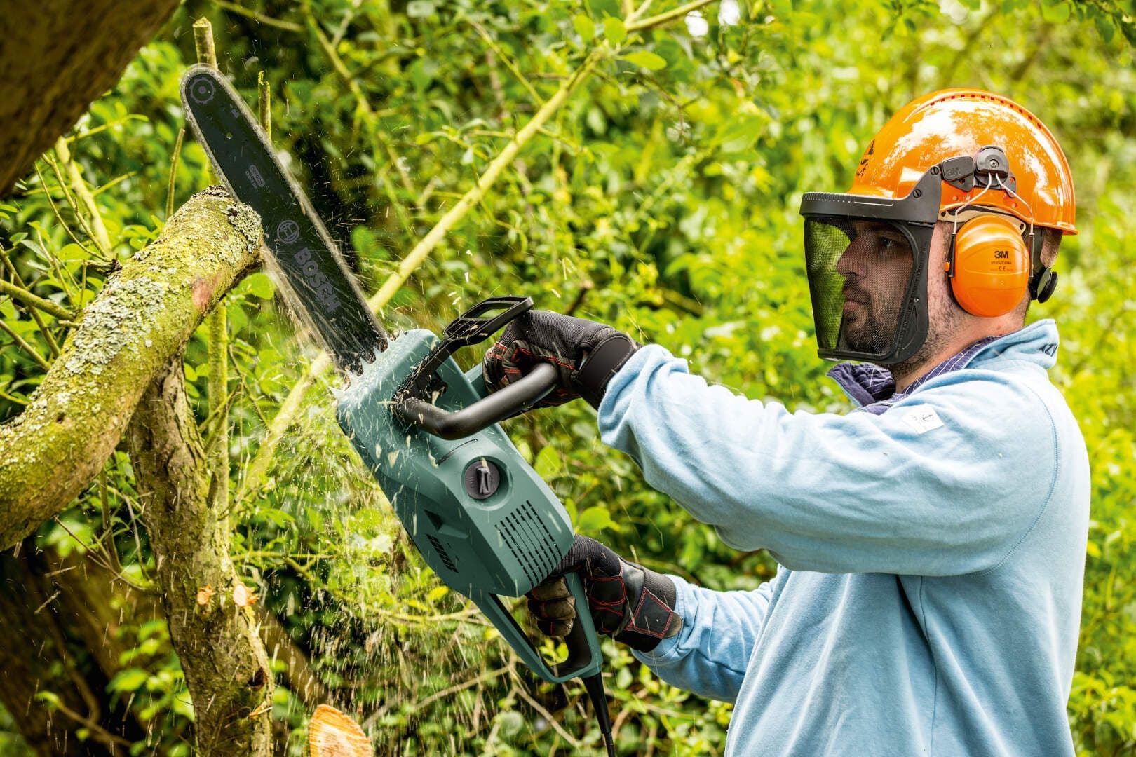 Bosch UniversalChain 40 Električna lančana testera, 1.800W - slika 5