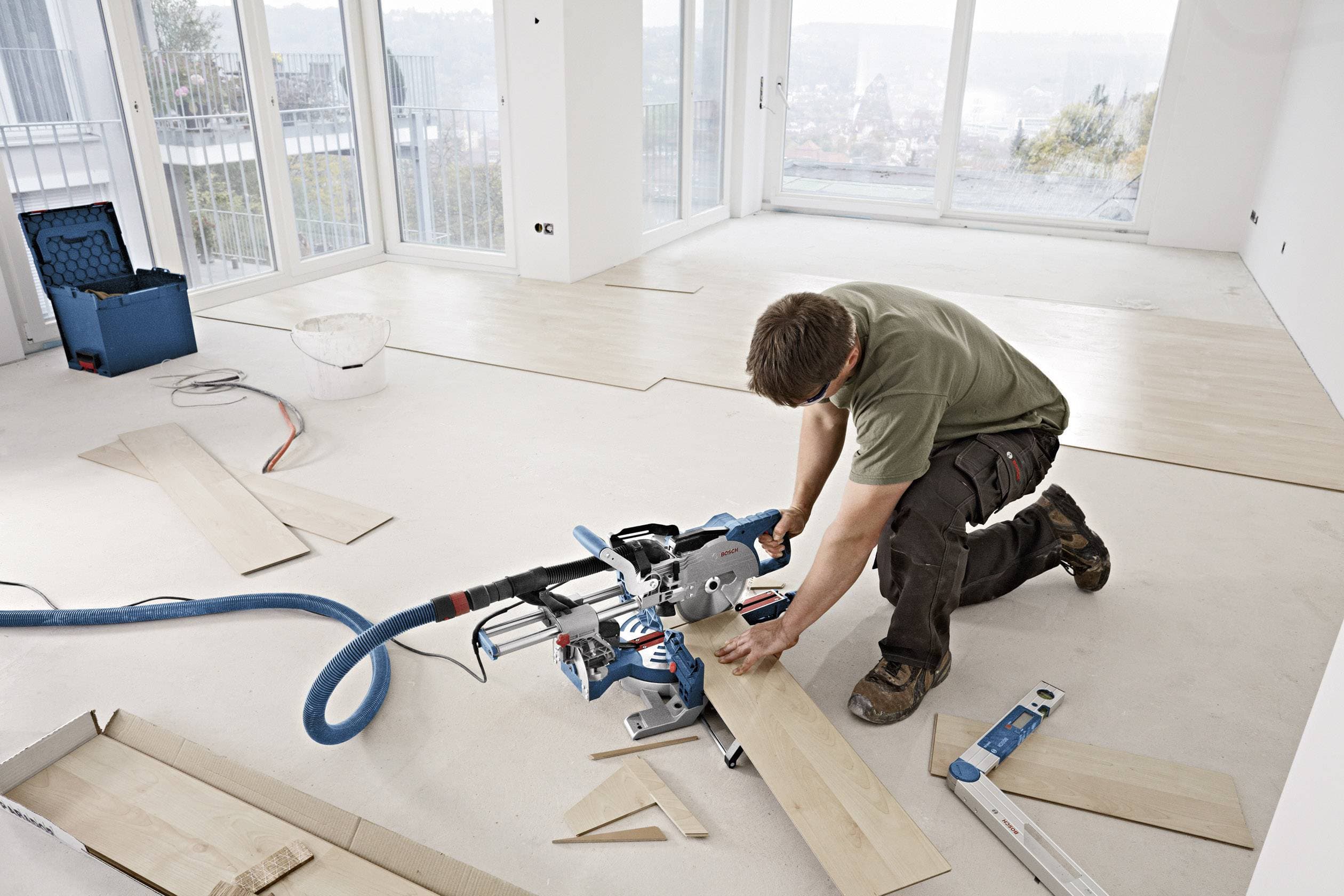 Bosch GCM 8 SJL Stacionarna potezna kružna testera, 1.600W - slika 11