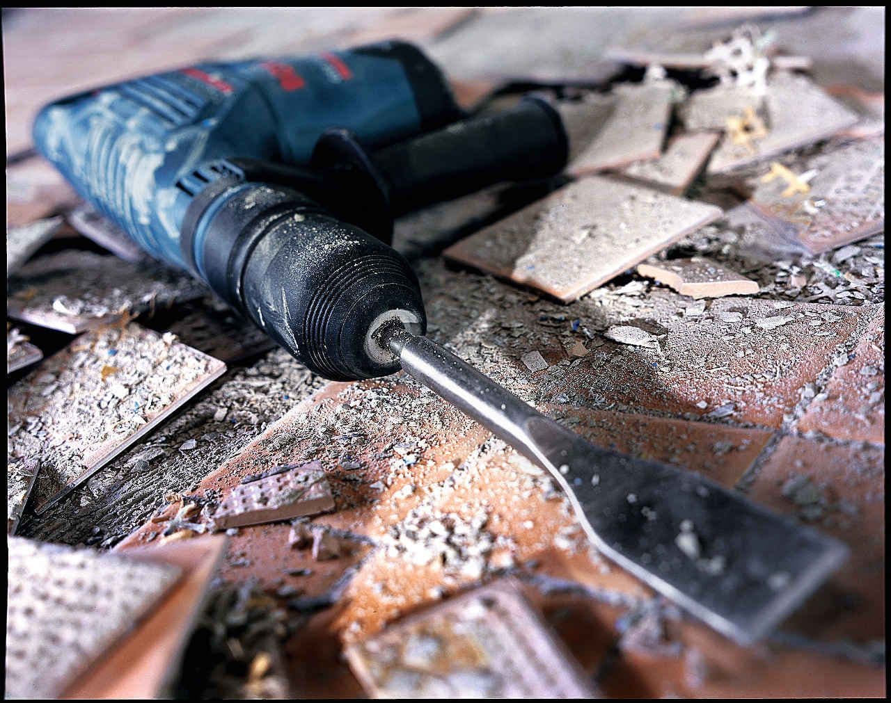 Bosch GSH 3 E Elektro-pneumatski čekić za štemovanje, 650W - slika 8